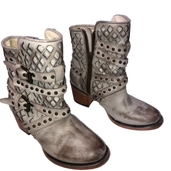 Freebird Cato Strappy Harness Ankle Bootie Boots Stone Gray Distressed Women's 6 - Picture 2 of 12